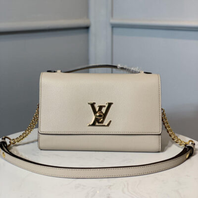 Replica Louis Vuitton Lockme Clutch